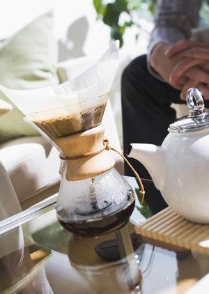 大阪難波で新鮮な海鮮と焼き料理を満喫！磯丸水産 なんば南海通り店の魅力と特徴